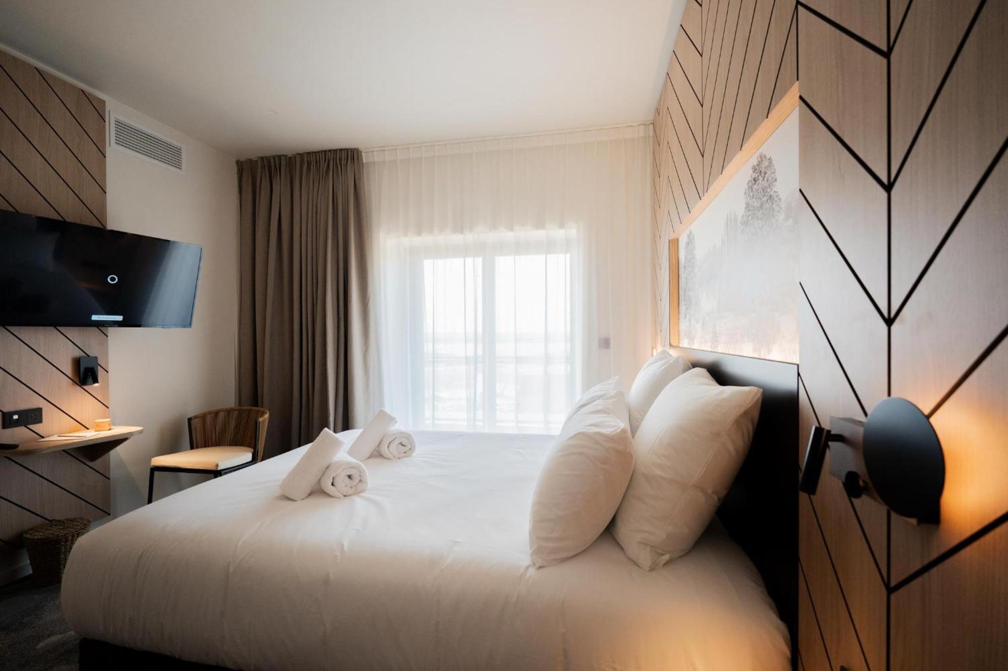 Bo Hotels Ambronay Pokój zdjęcie
