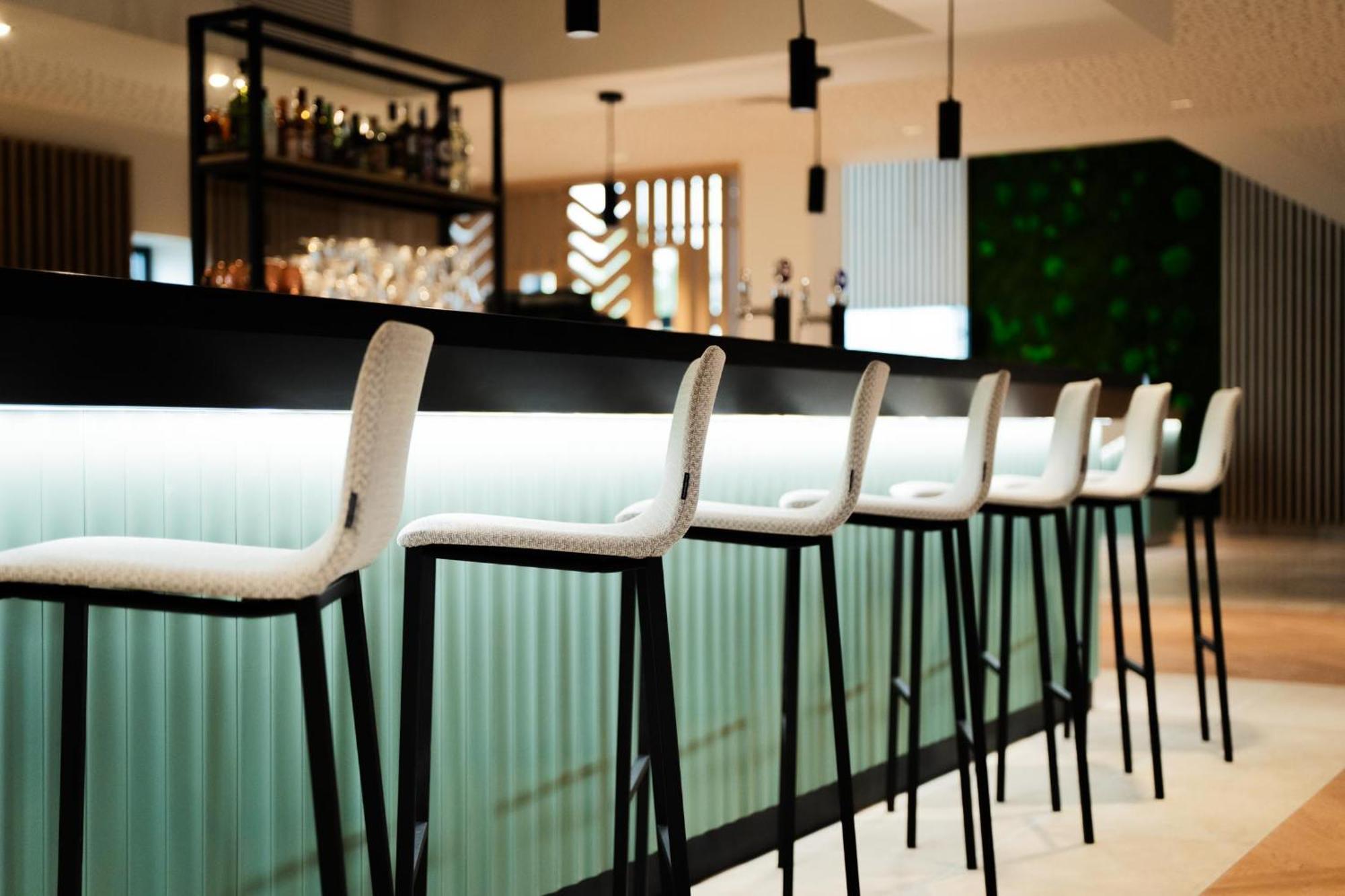 Bo Hotels Ambronay Zewnętrze zdjęcie