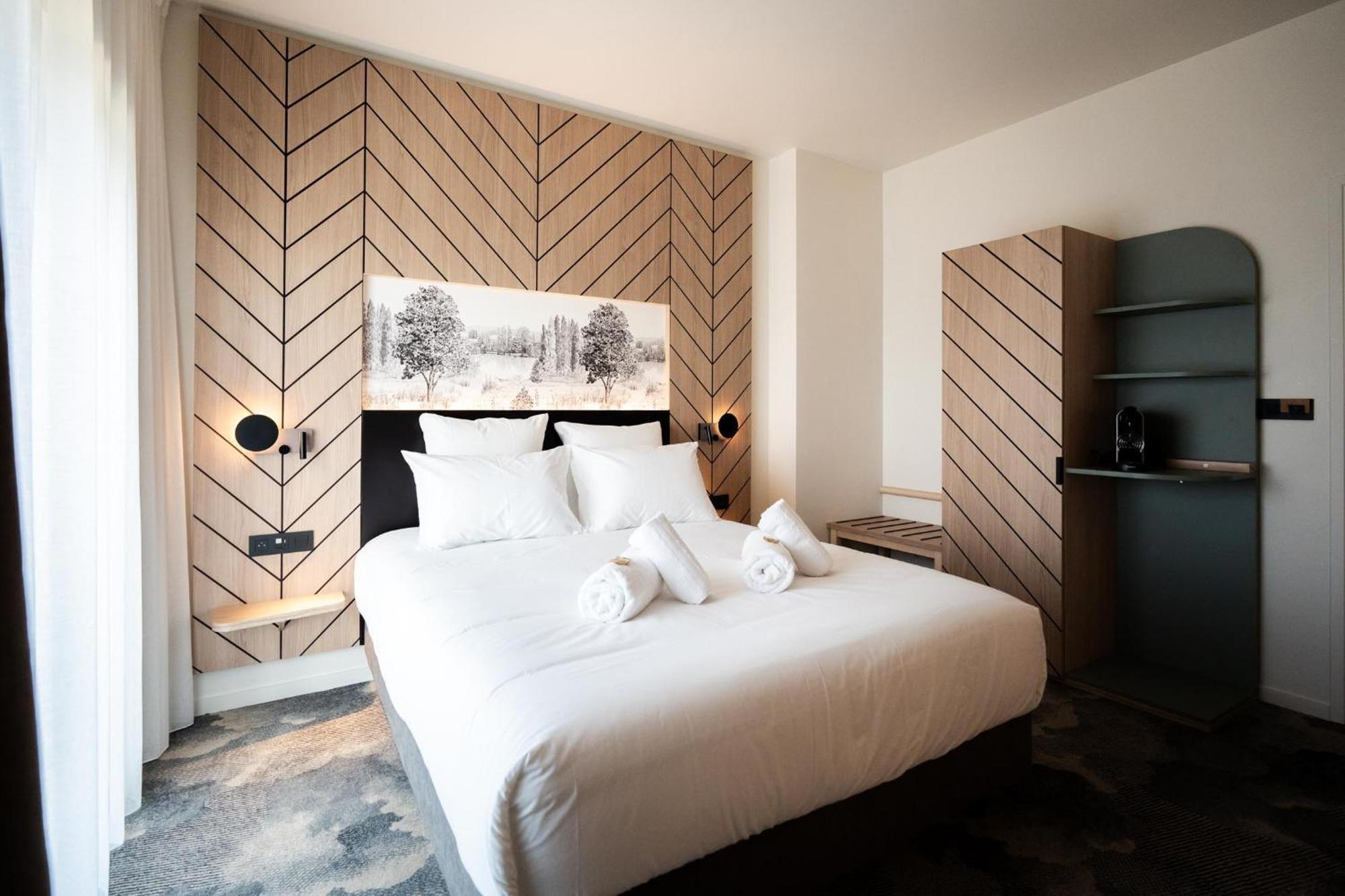 Bo Hotels Ambronay Zewnętrze zdjęcie